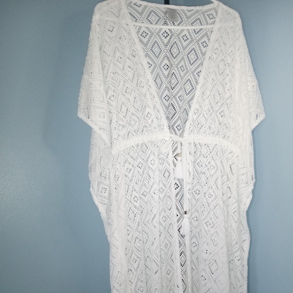 LARGE 12-14 WHITE BATHING SUIT COVERING SHORT SLEEVE